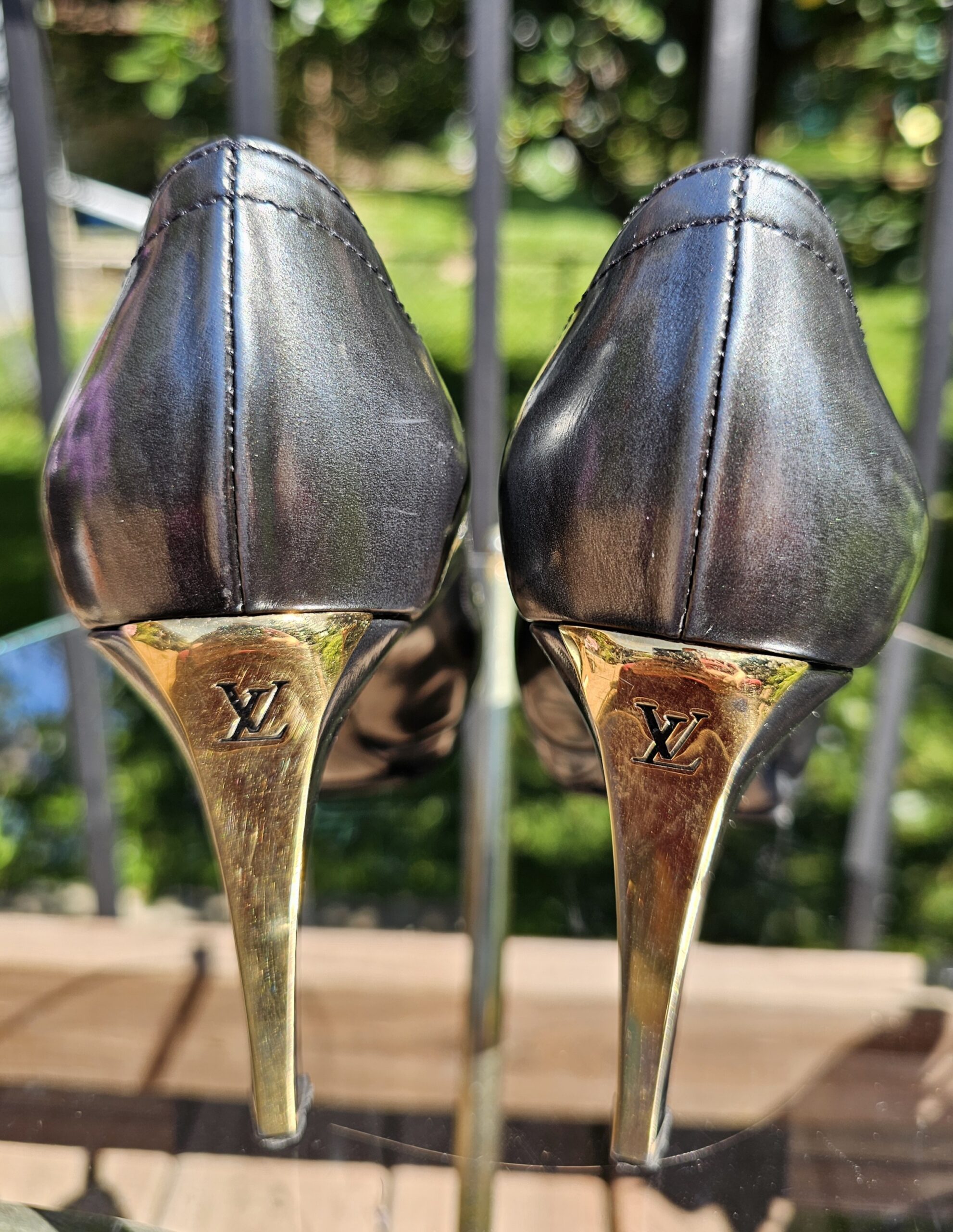 Leather Metallic Pumps - Image 4