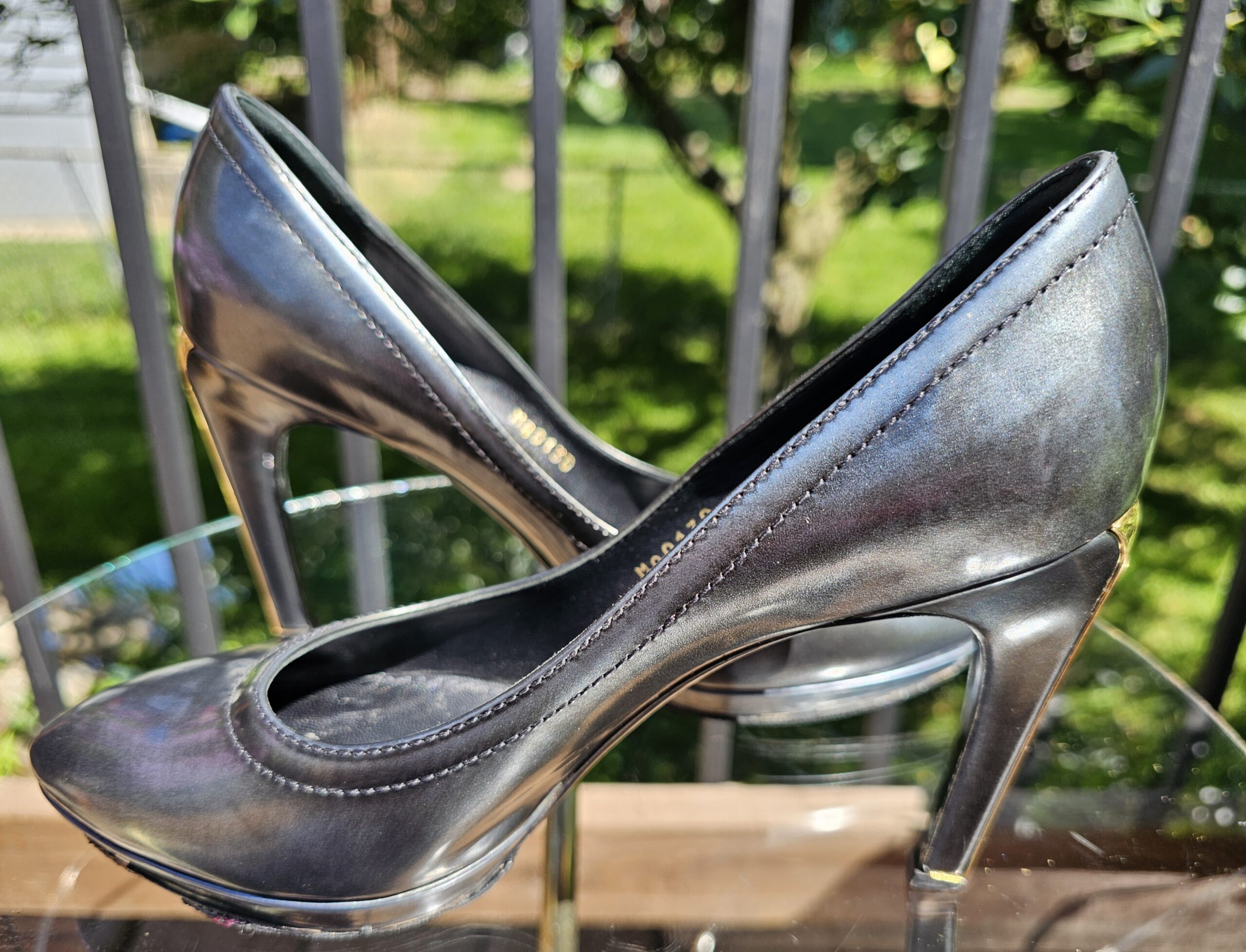 Leather Metallic Pumps - Image 7
