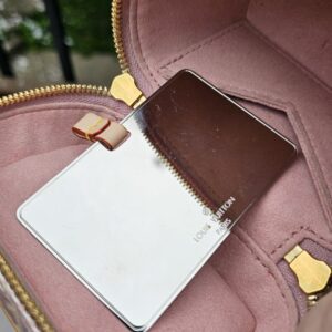 Monoglam Micro Vanity - Image 19