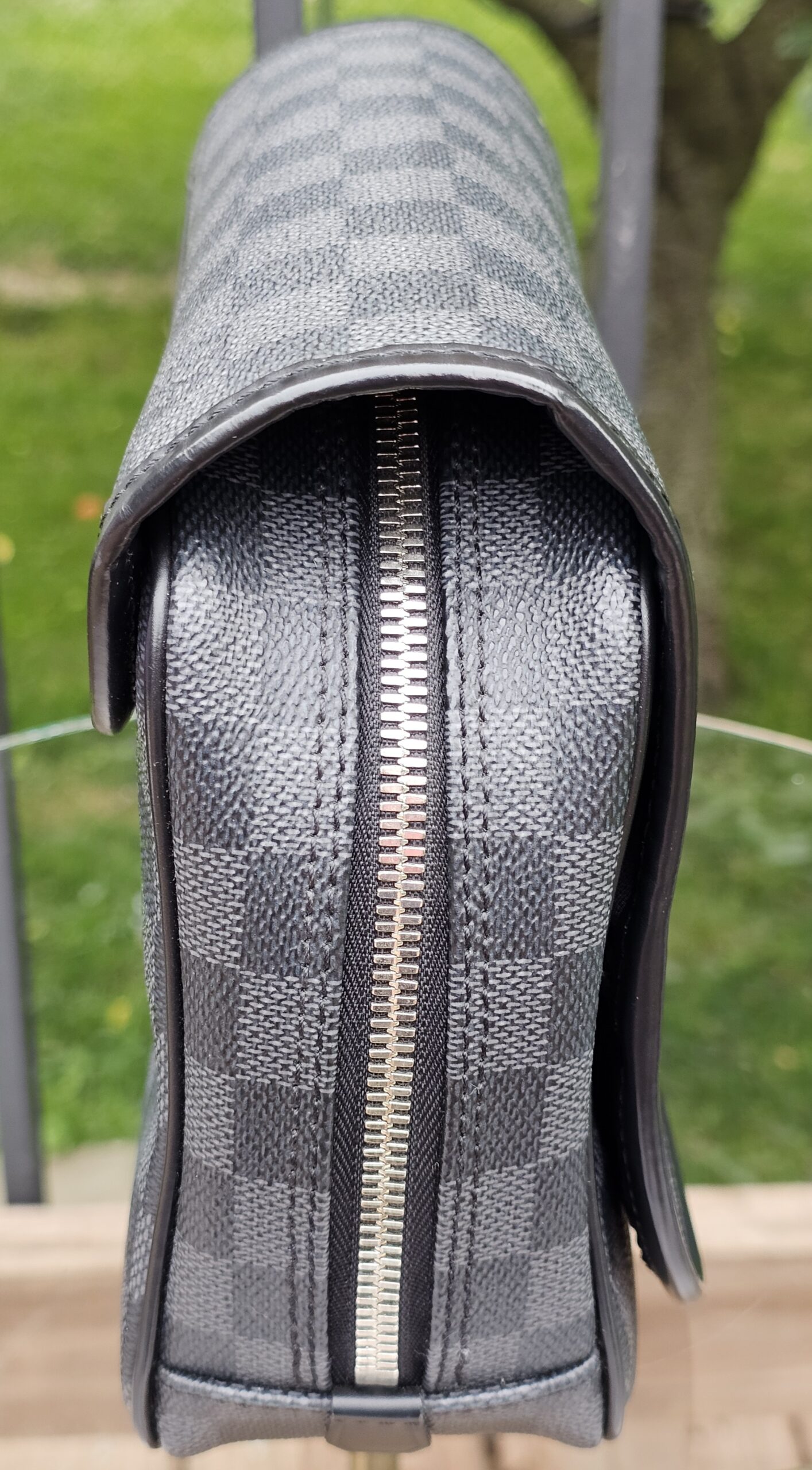 Graphite Hanging Toiletry Kit - Image 4