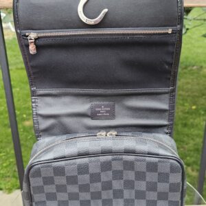 Graphite Hanging Toiletry Kit - Image 6