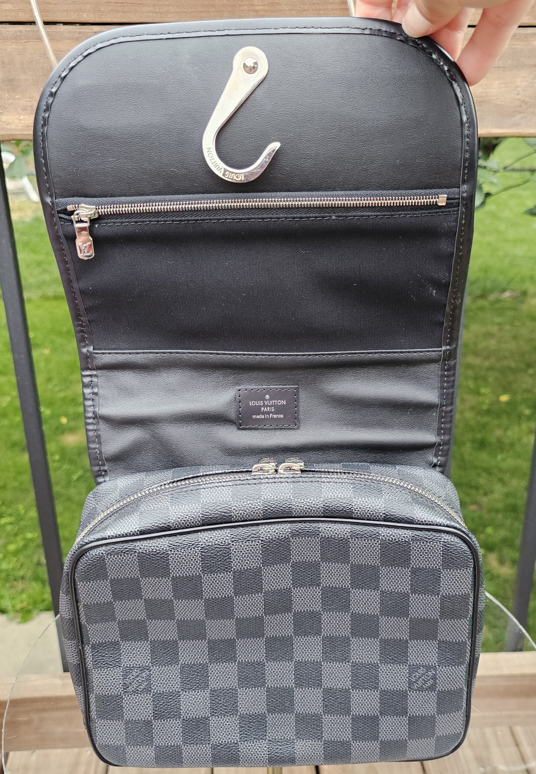 Graphite Hanging Toiletry Kit - Image 6