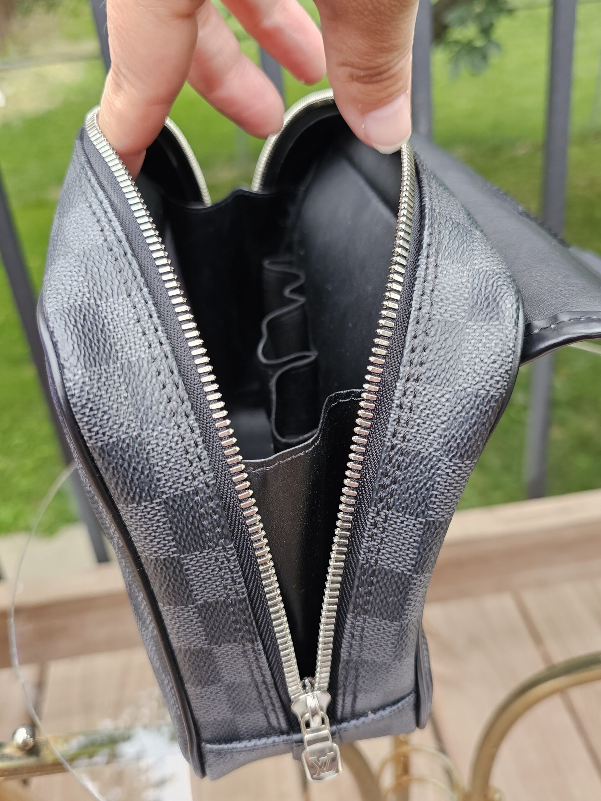 Graphite Hanging Toiletry Kit - Image 12