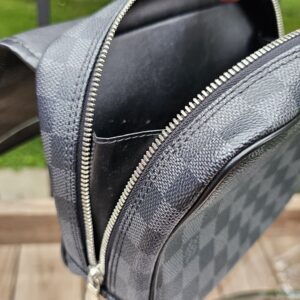 Graphite Hanging Toiletry Kit - Image 13