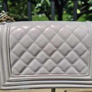 Chanel Boy Bag Medium Purple Patent - Image 4
