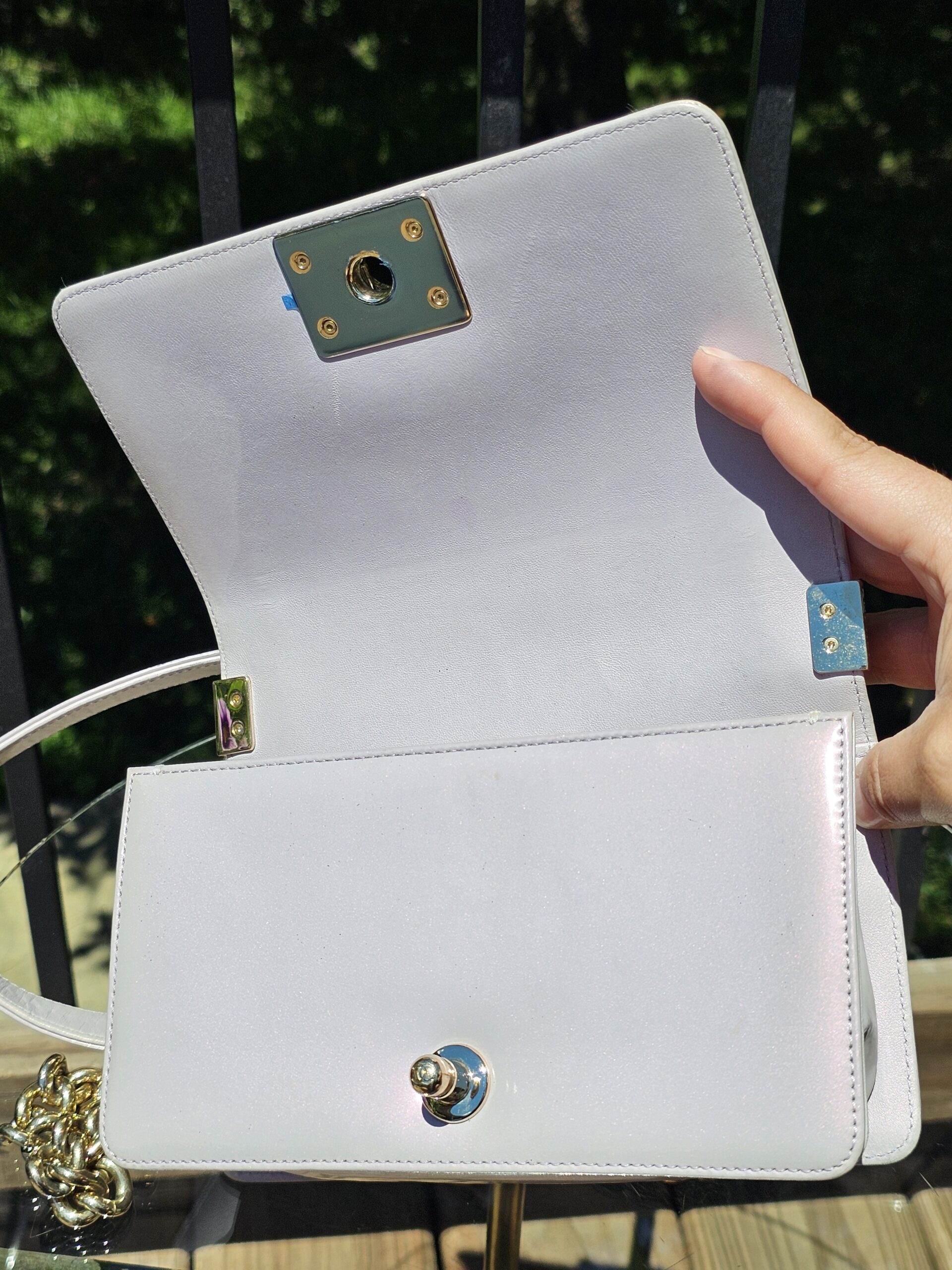 Chanel Boy Bag Medium Purple Patent - Image 15