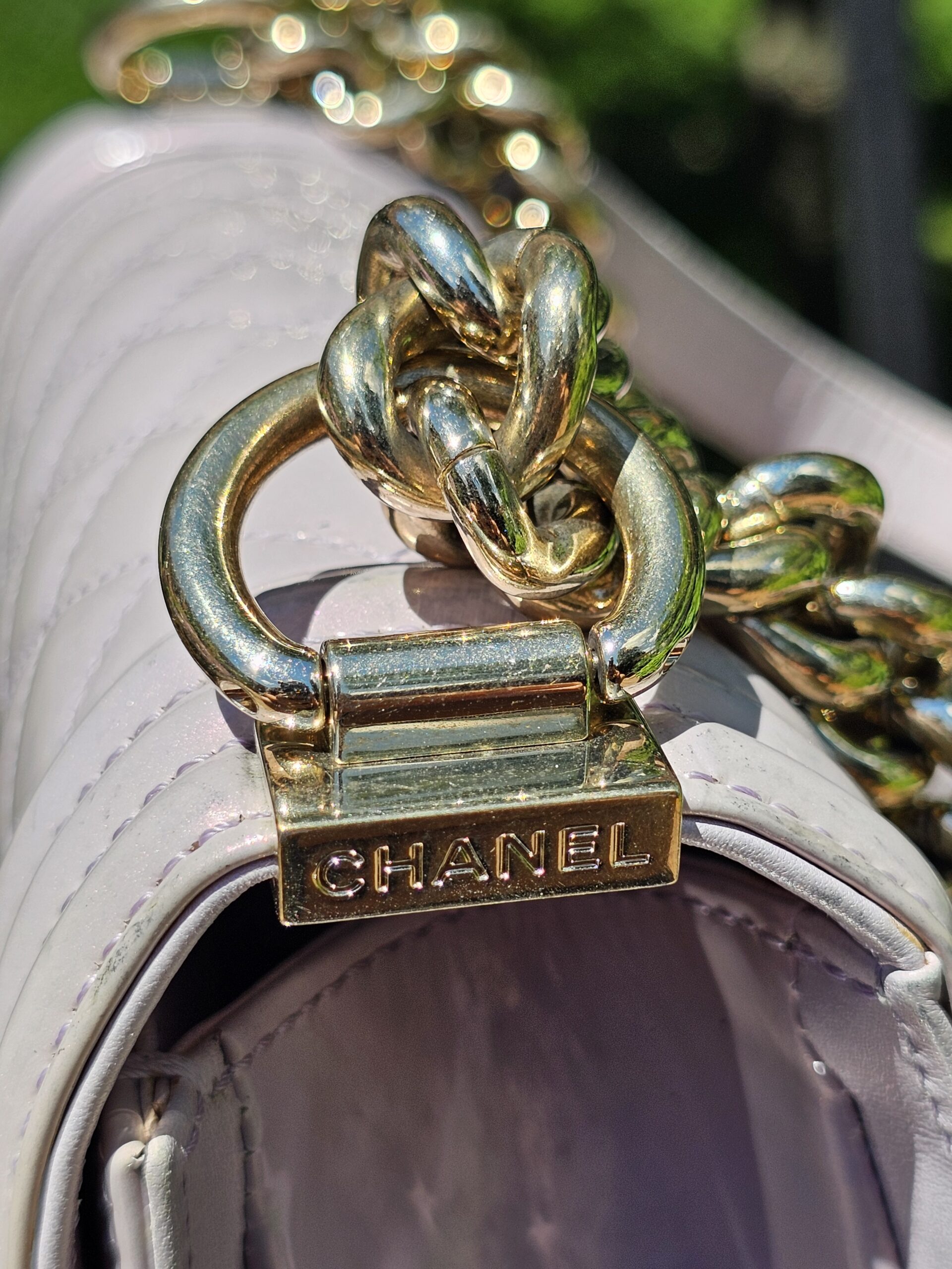 Chanel Boy Bag Medium Purple Patent - Image 21