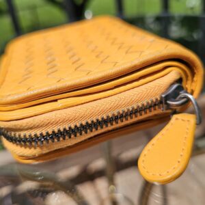 Intrecciato Weave Continental Wallet - Image 4