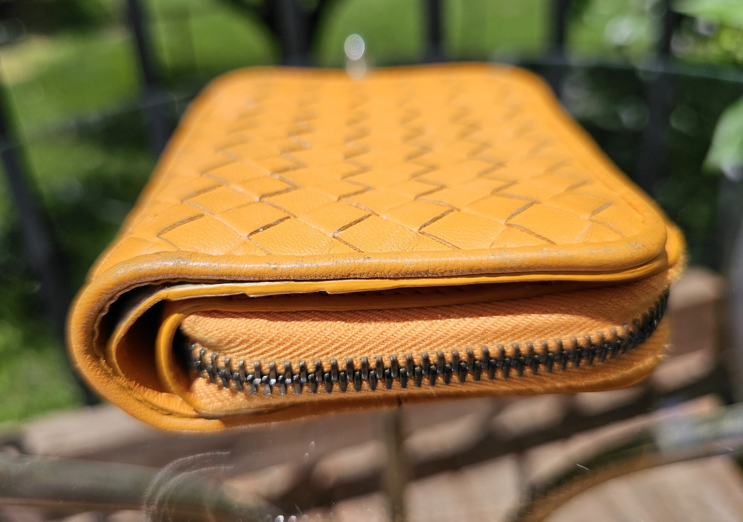 Intrecciato Weave Continental Wallet - Image 5