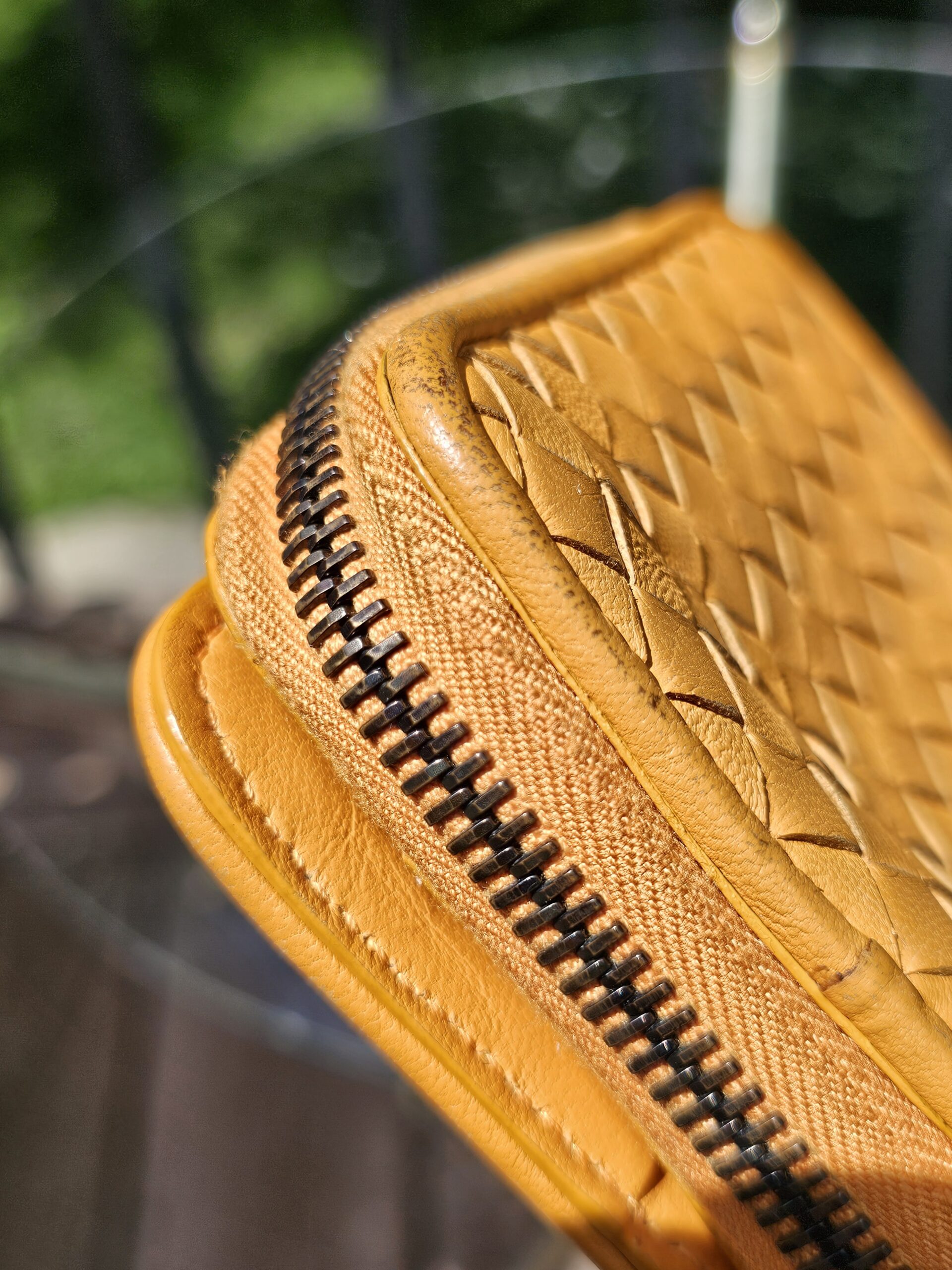 Intrecciato Weave Continental Wallet - Image 9