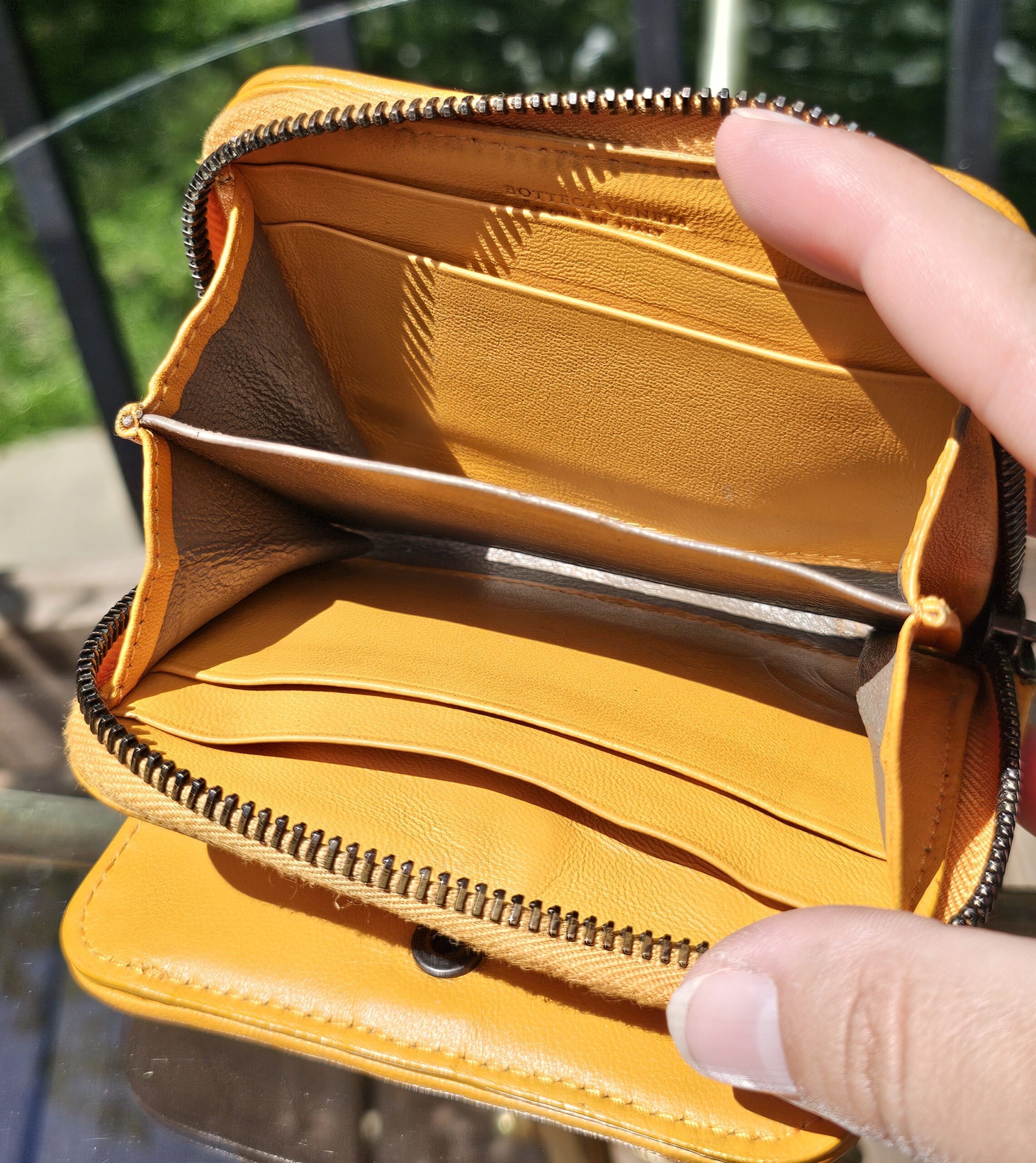 Intrecciato Weave Continental Wallet - Image 11