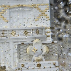 VIP Snowglobe - Image 8