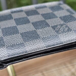 Graphite Bi Fold - Image 4