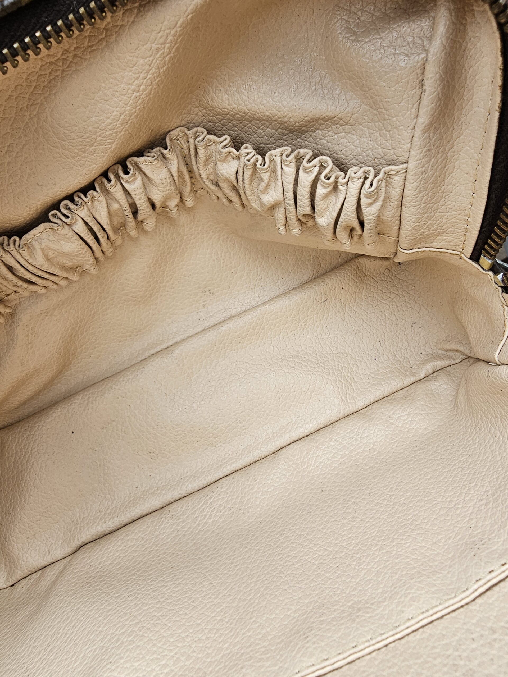 Trousse 23 Monogram - Image 13