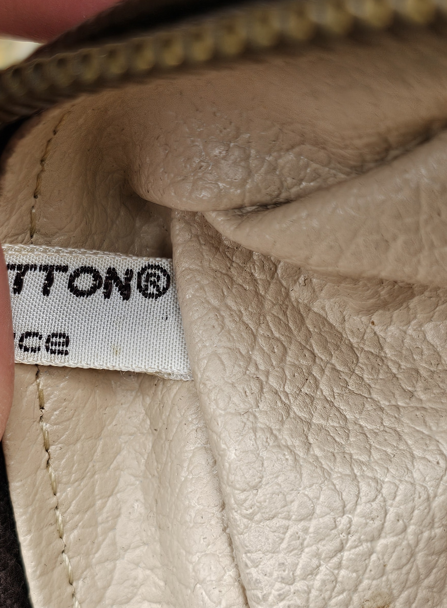 Trousse 23 Monogram - Image 18