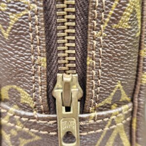 Trousse 23 Monogram - Image 19