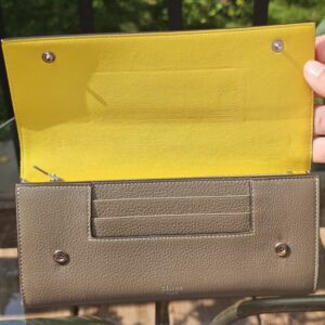 Drummed Leather Large Wallet - Image 11