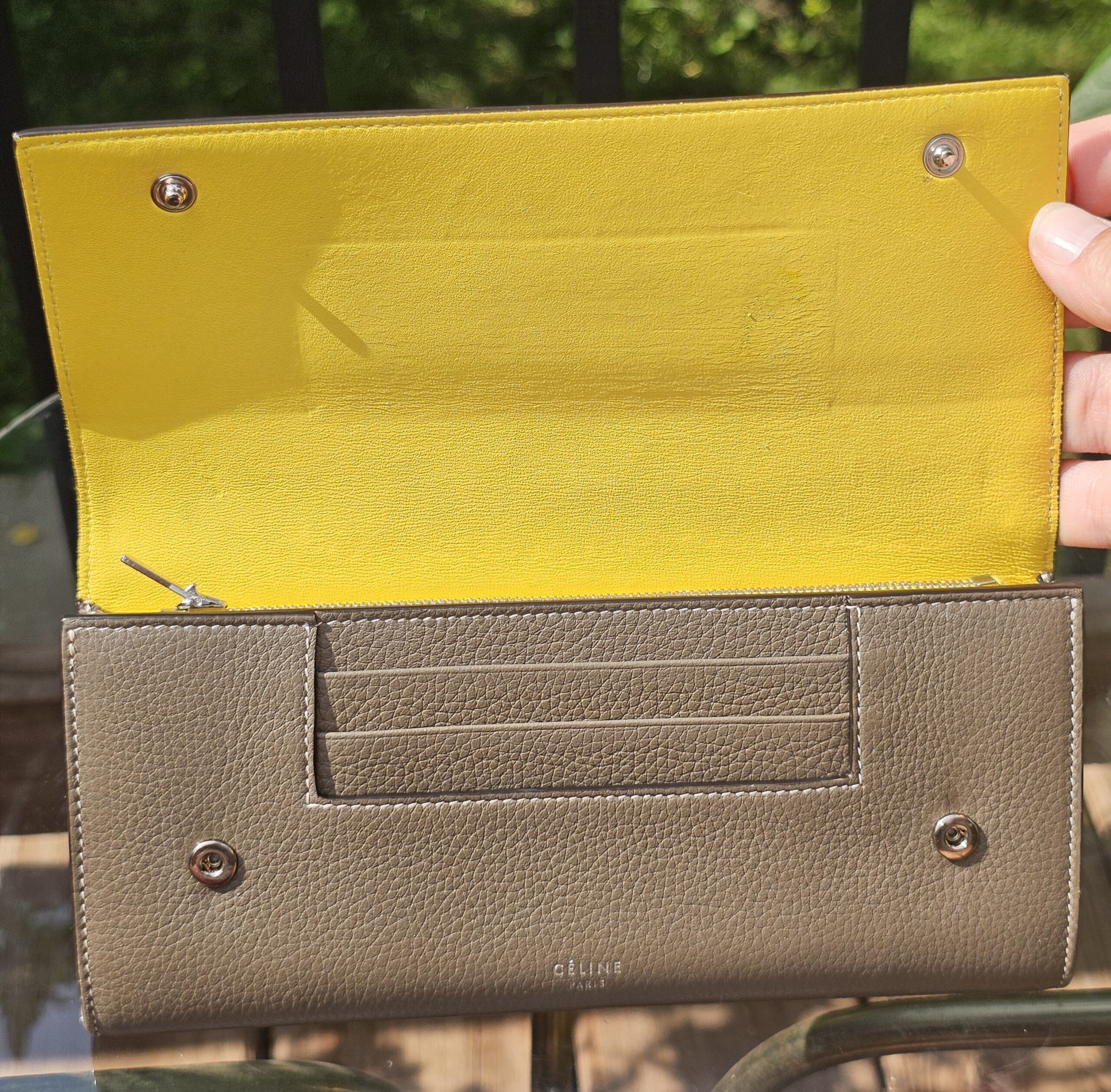 Drummed Leather Large Wallet - Image 11
