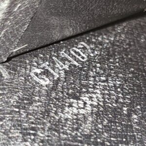 Black Tiaga Bi Fold - Image 13