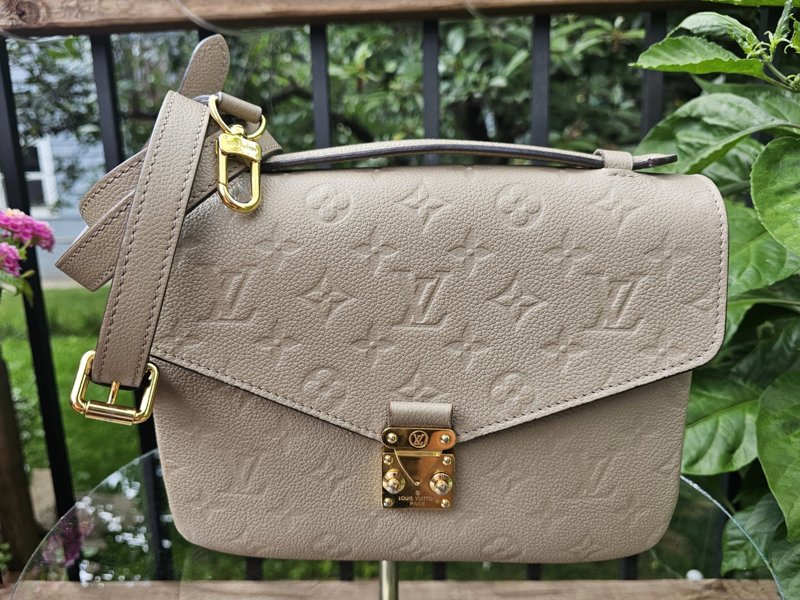 Pochette Metis Turtle Dove