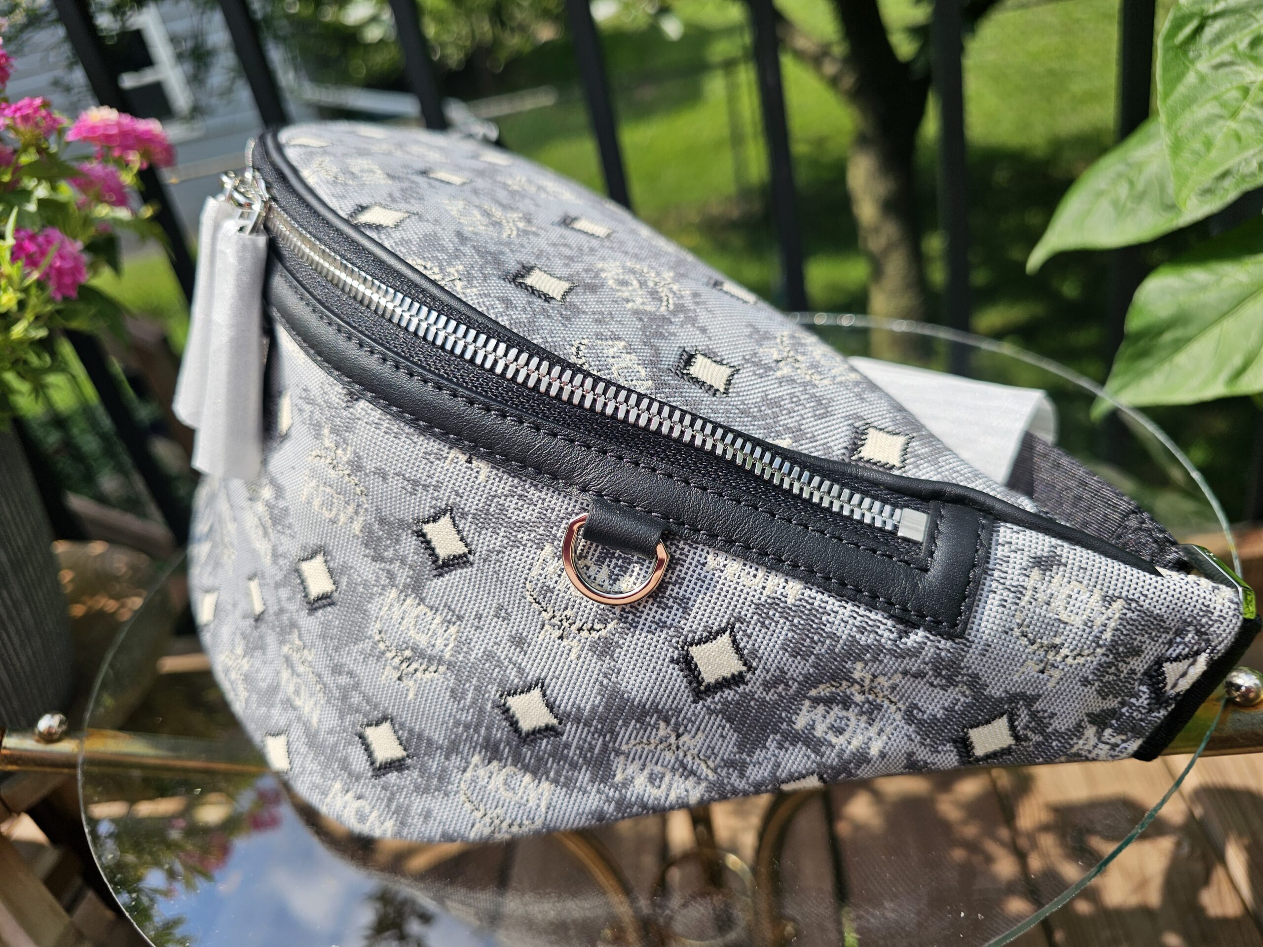 Fursten Bumbag - Image 4