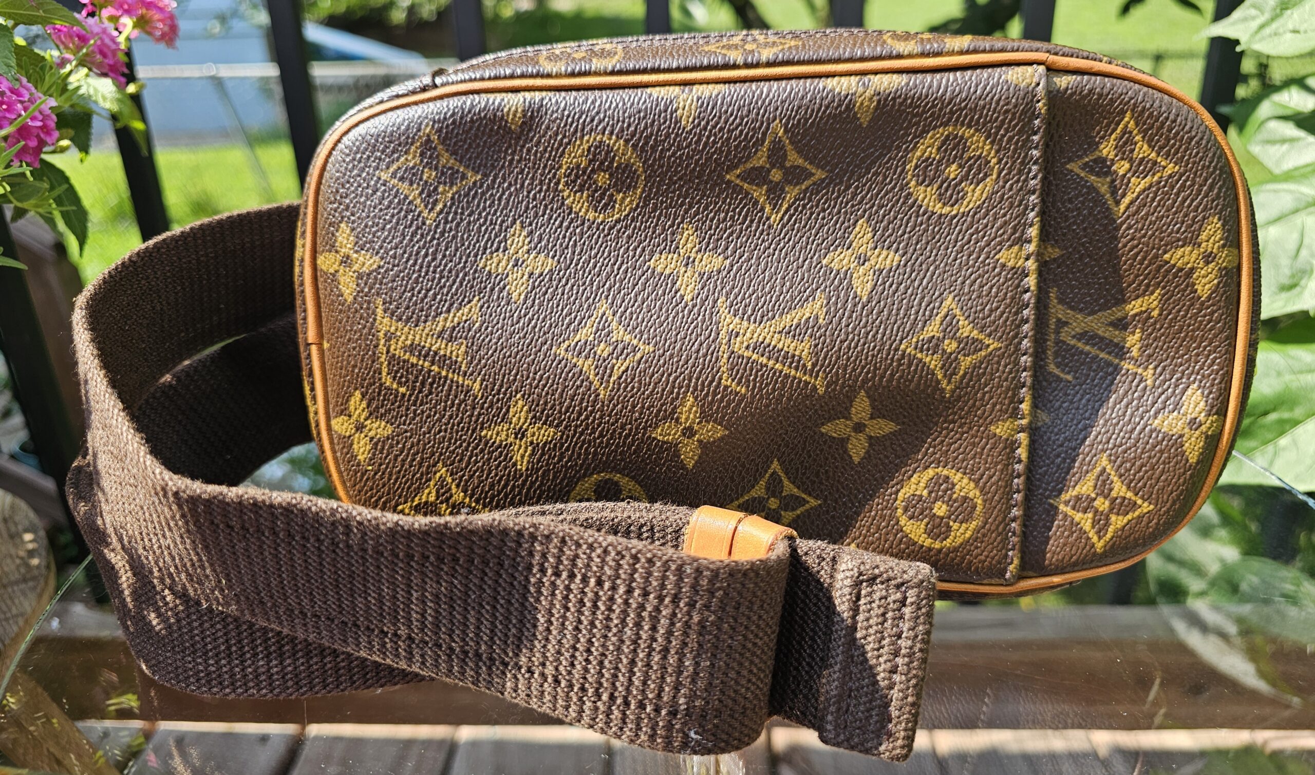 Pochette Gange