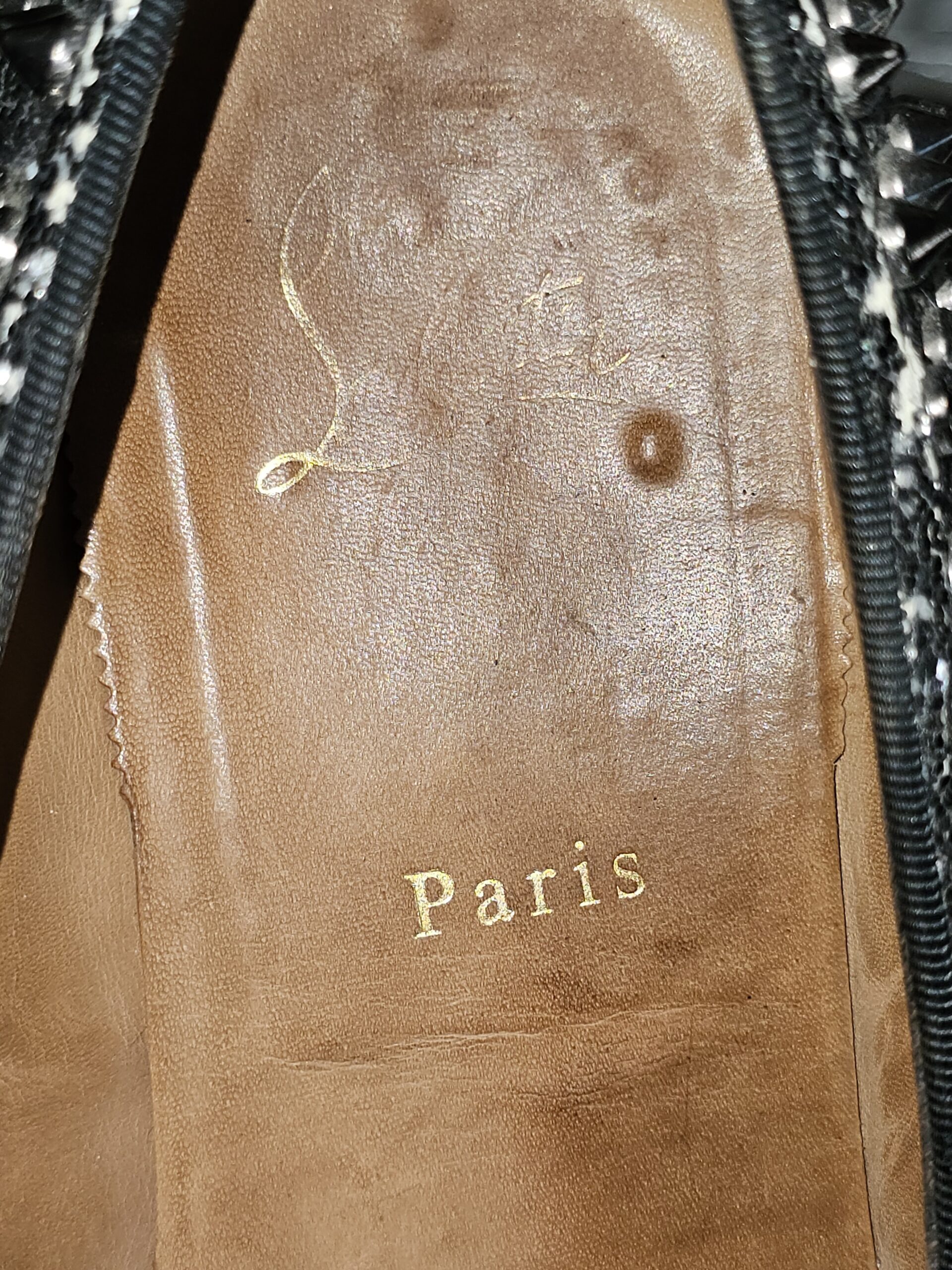 Roller Ball Slip On - Image 16