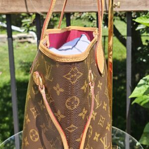 Neverfull MM Monogram - Image 5