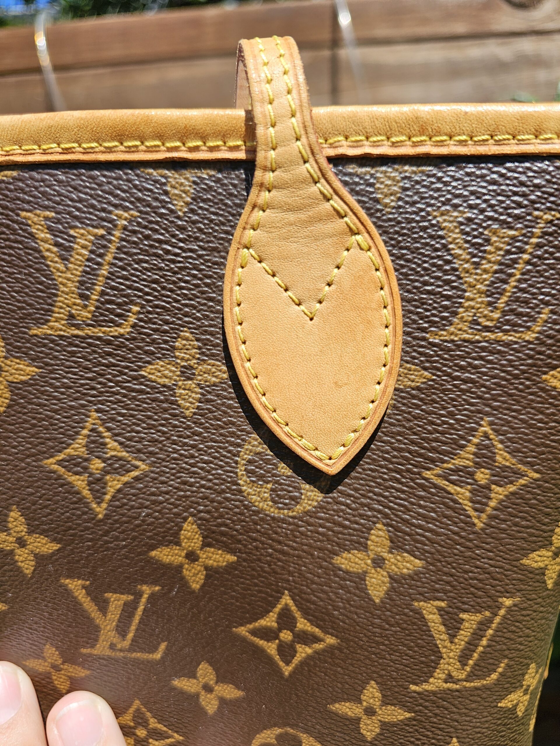 Neverfull MM Monogram - Image 11