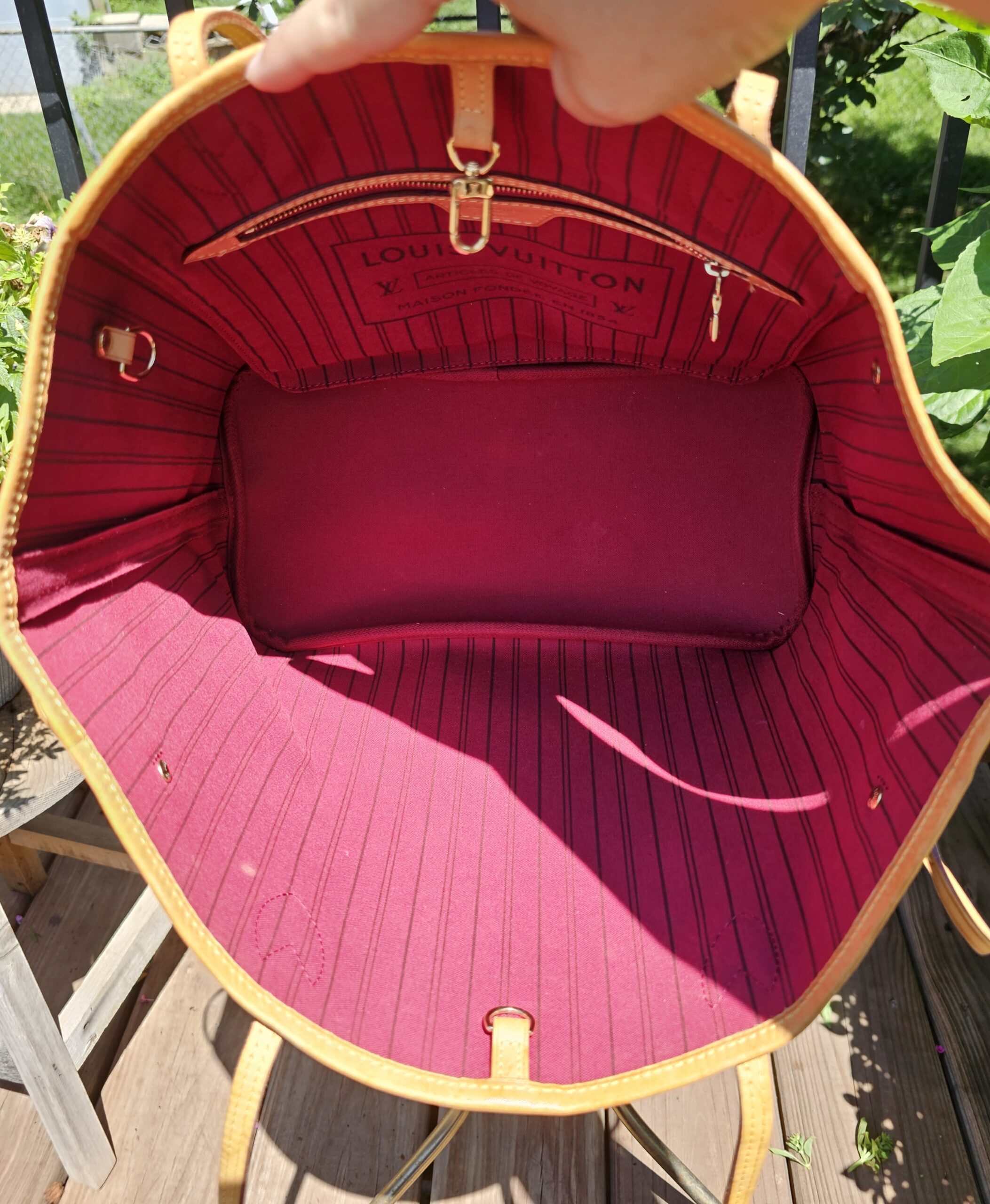 Neverfull MM Monogram - Image 20