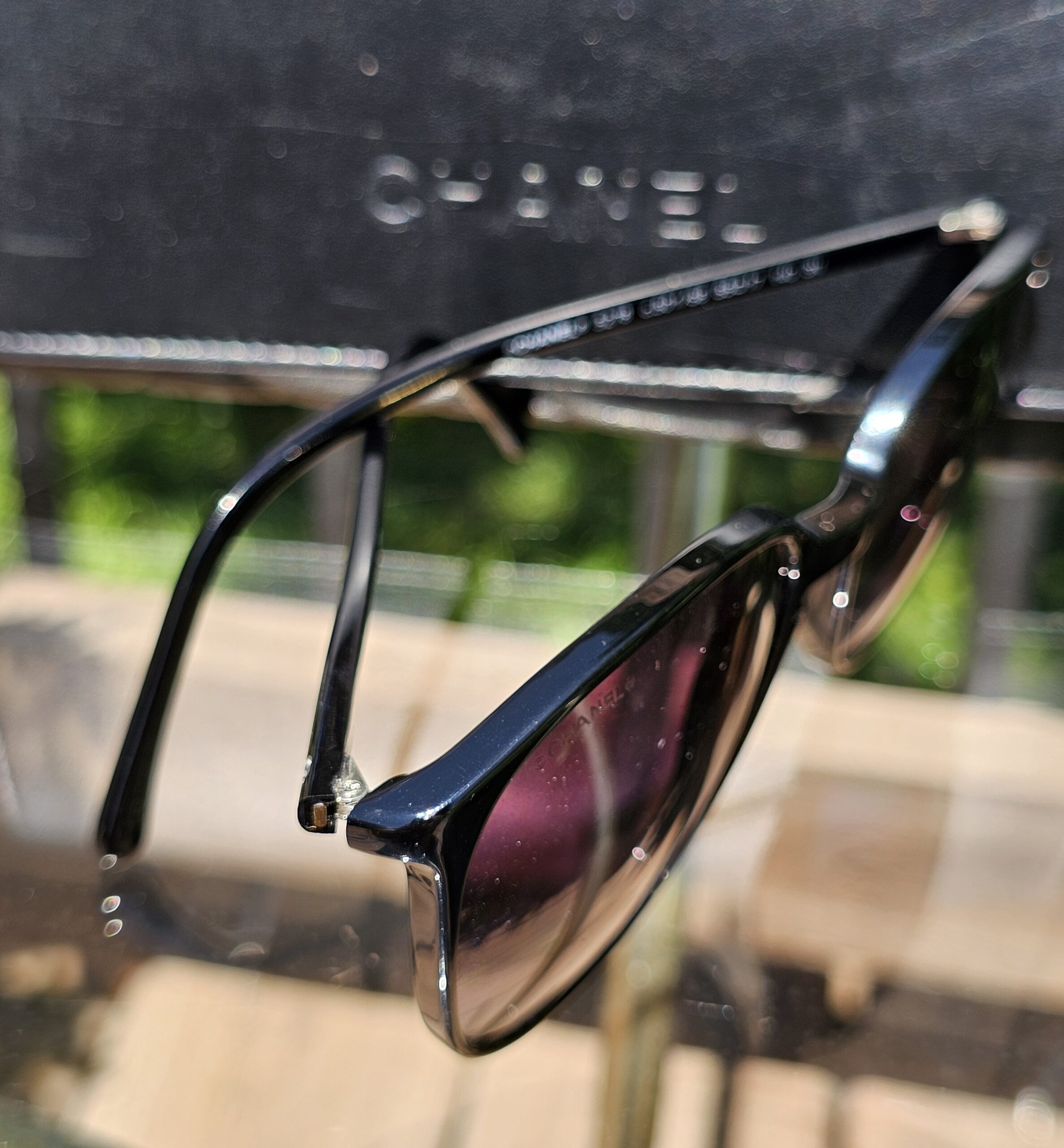CC Oversized Frames - Image 3