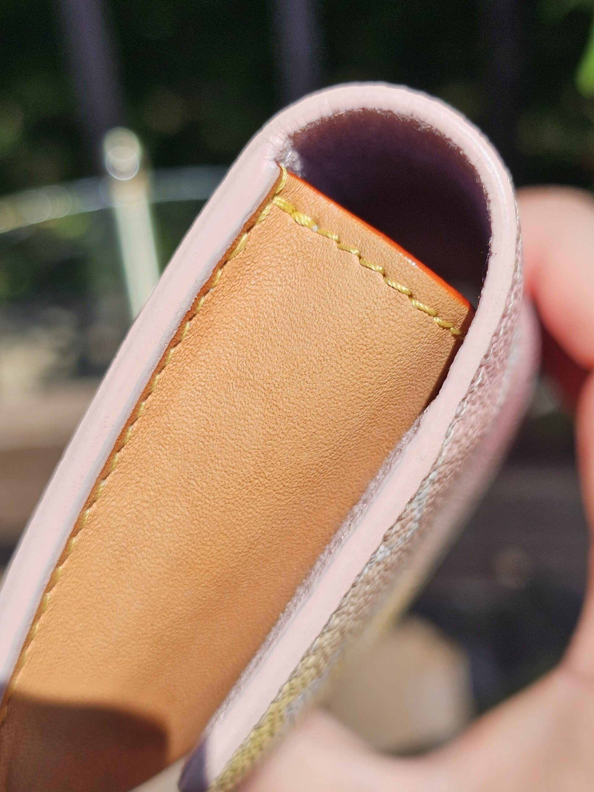 Woody Sunglasses Case - Image 6