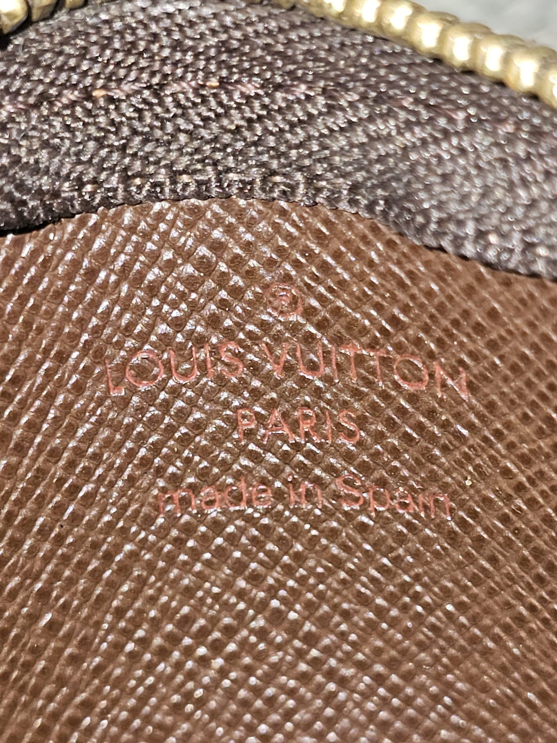 Damier Ebene Key Pouch - Image 10