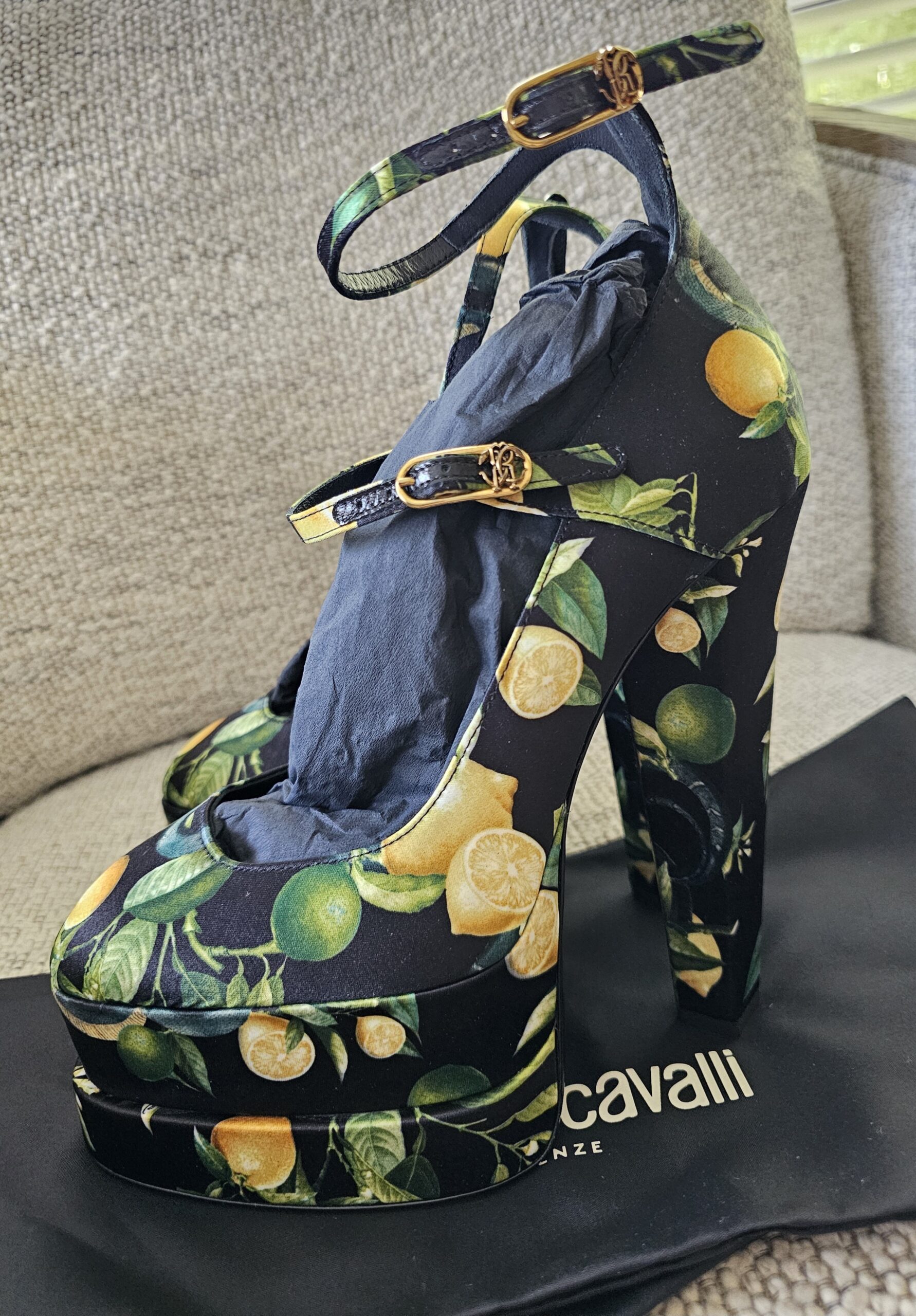 Lemon pumps size 39 euro - Image 6