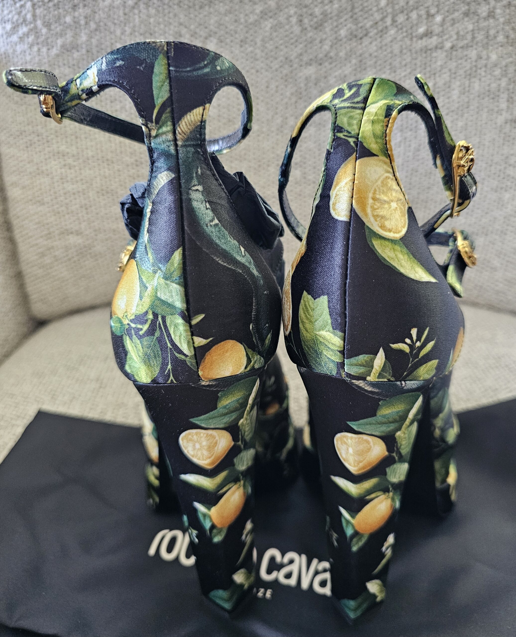 Lemon pumps size 39 euro - Image 7