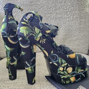 Lemon Pumps Size 40 Euro - Image 6