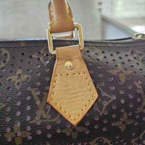 Preforated Speedy 30 Fuschia - Image 8
