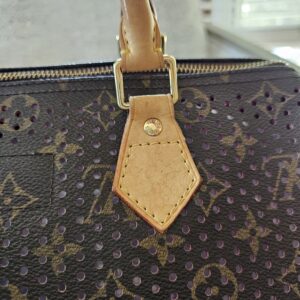 Preforated Speedy 30 Fuschia - Image 10