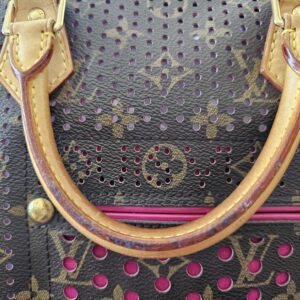 Preforated Speedy 30 Fuschia - Image 11