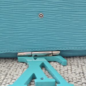 Louise PM - Image 14