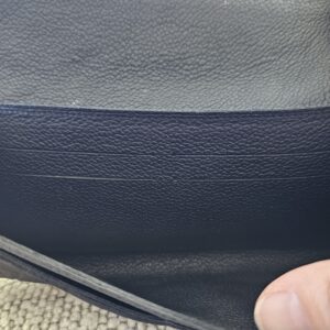 Curieuse Black Wallet - Image 17