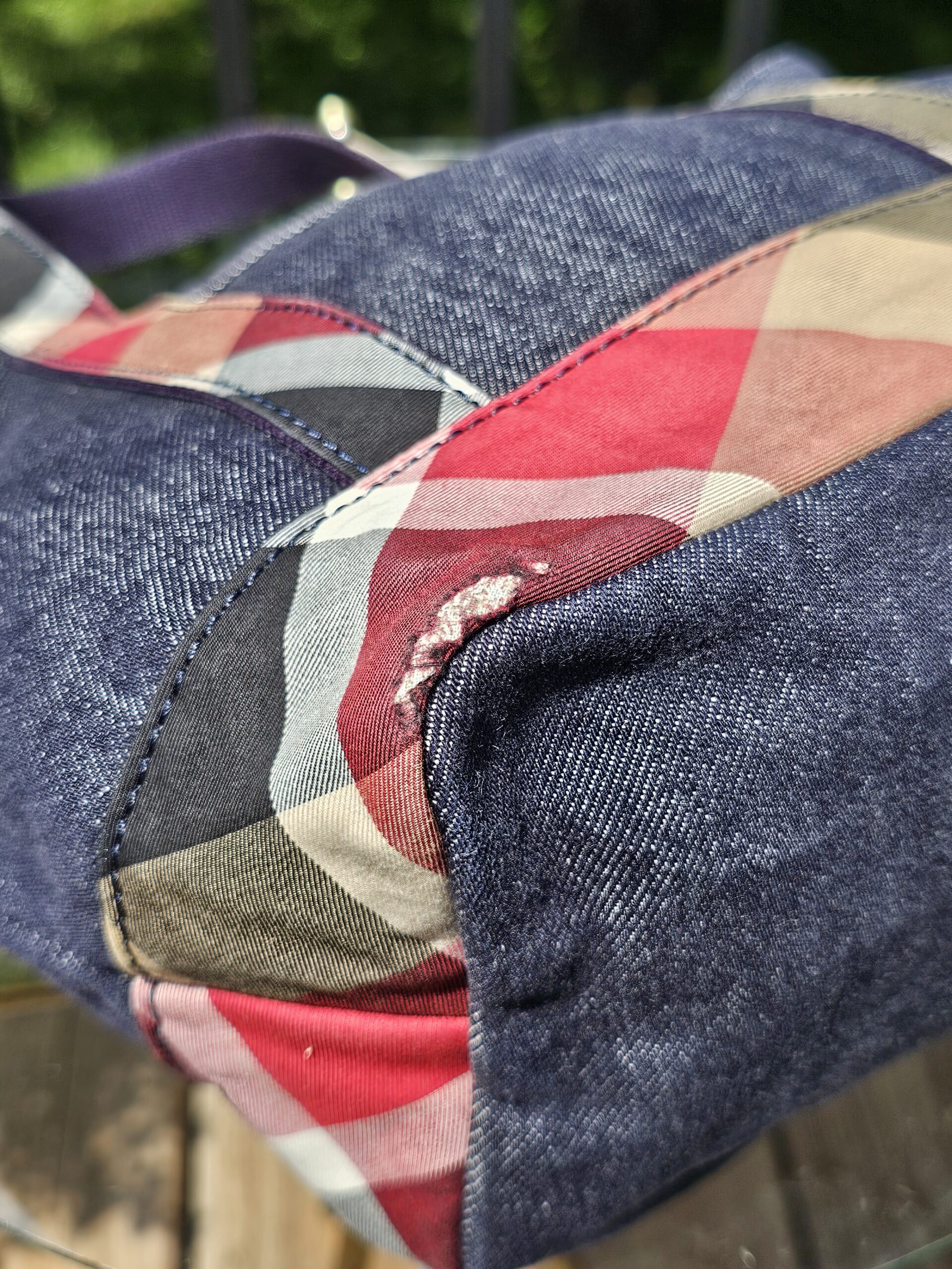 Small nova check denim tote - Image 9