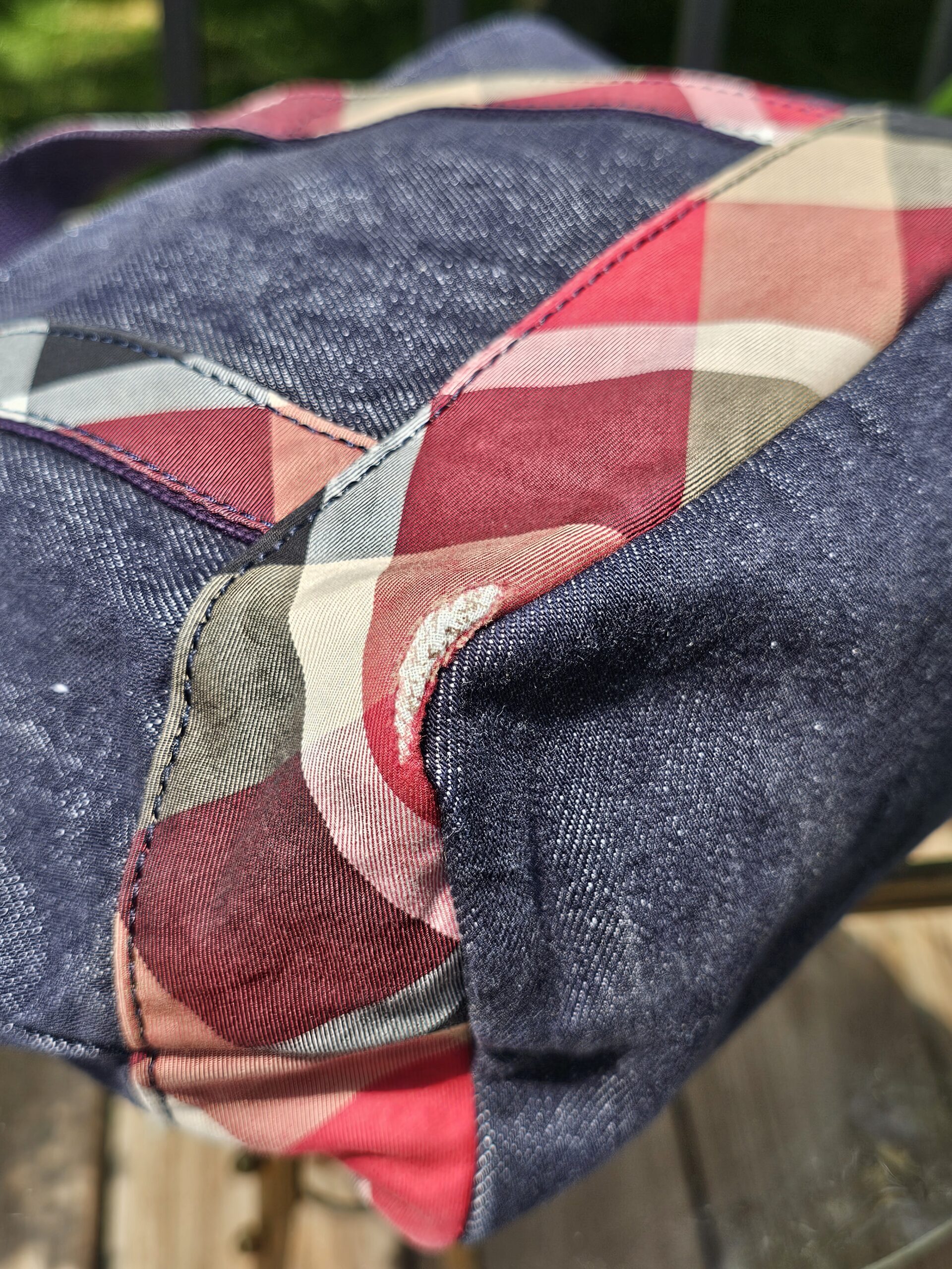 Small nova check denim tote - Image 11