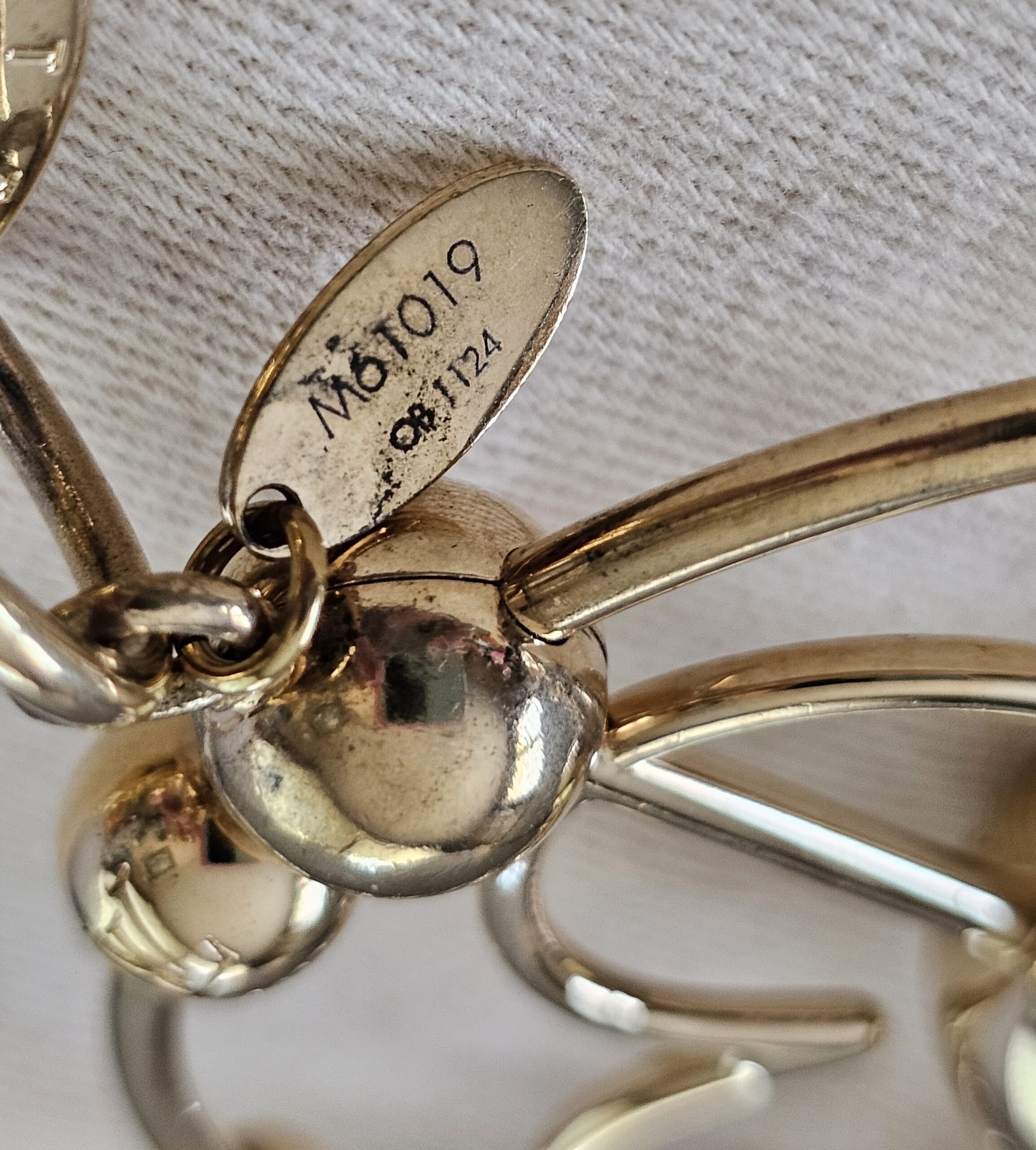 Pearly Bag Charm - Image 6