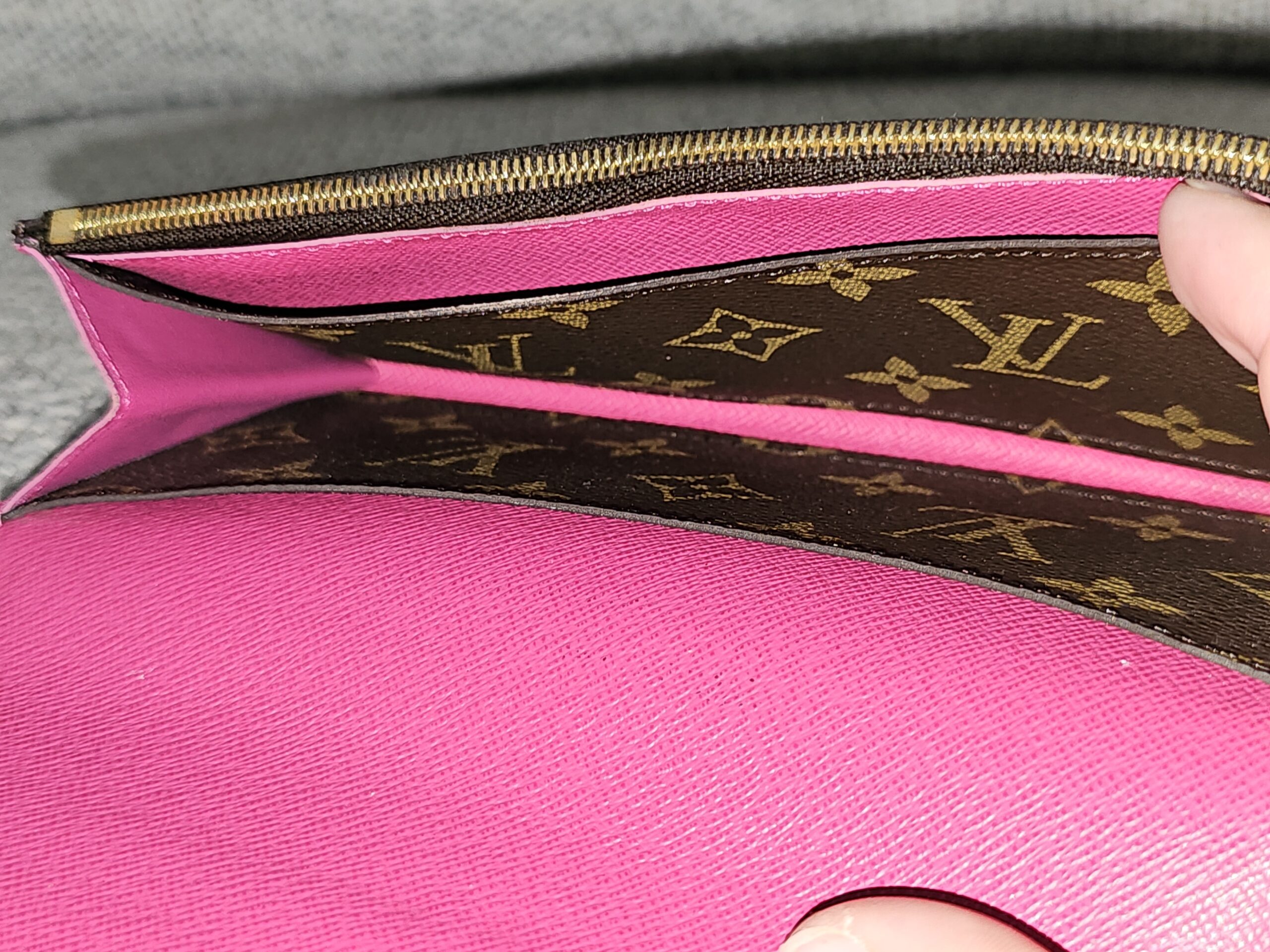 Emilie Blooms Wallet - Image 11