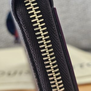Totem Zippy Wallet - Image 9