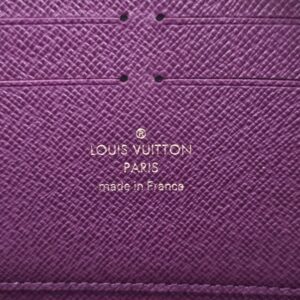 Totem Zippy Wallet - Image 11