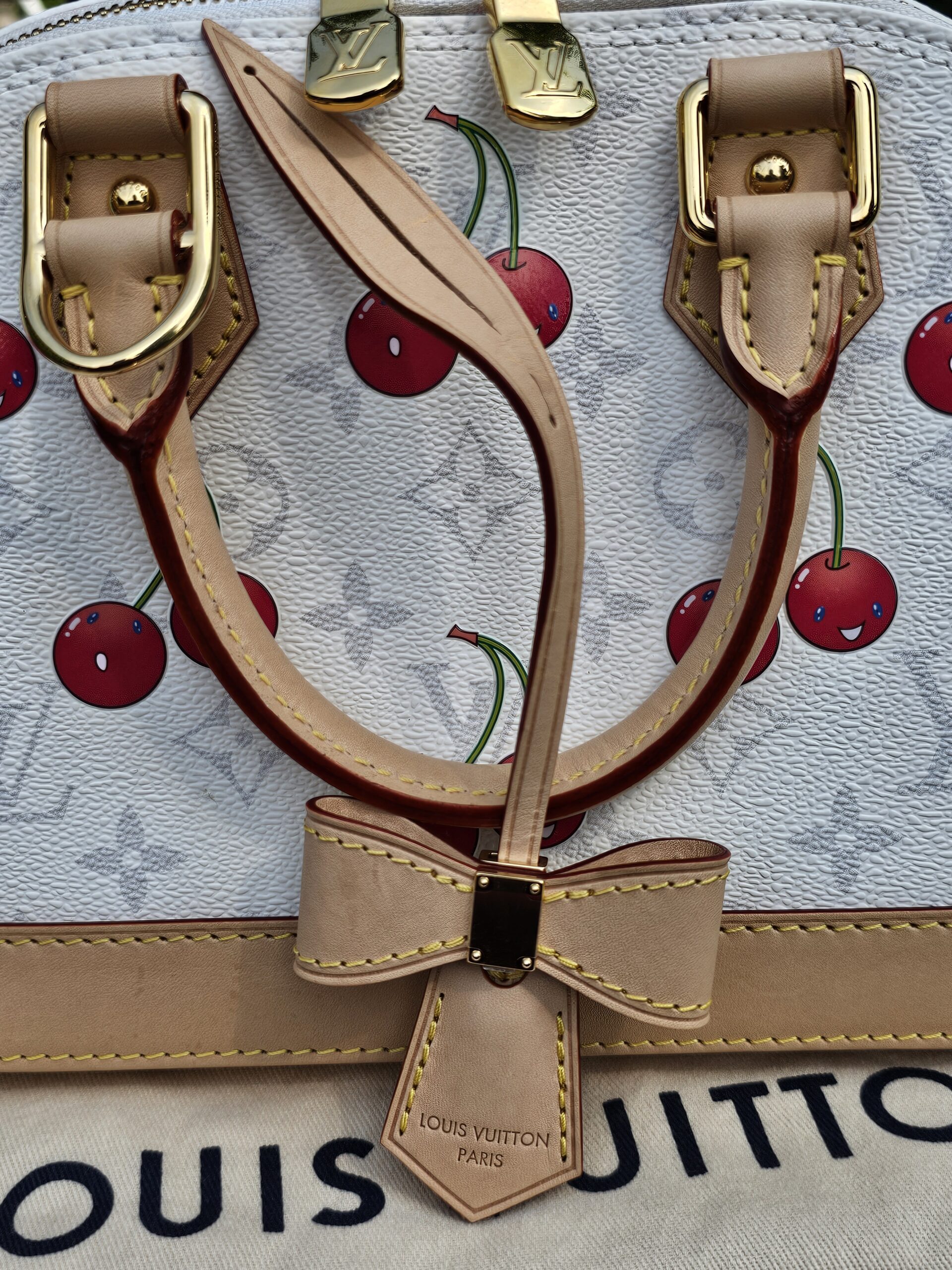 Alma BB Cherries Takashi Murakami - Image 28