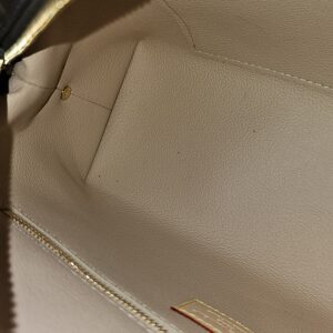 Cosmetic Pouch GM - Image 13