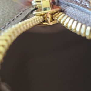 Cosmetic Pouch GM - Image 18